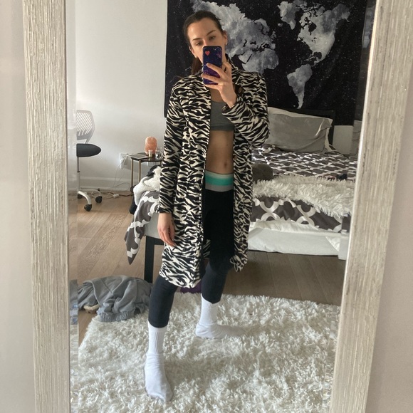 Vintage zebra print jacket - Picture 2 of 3